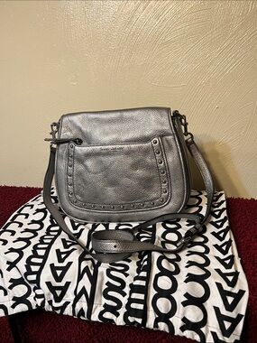 $550 MARC JACOBS Metallic Silver Stud Crossbody Bag